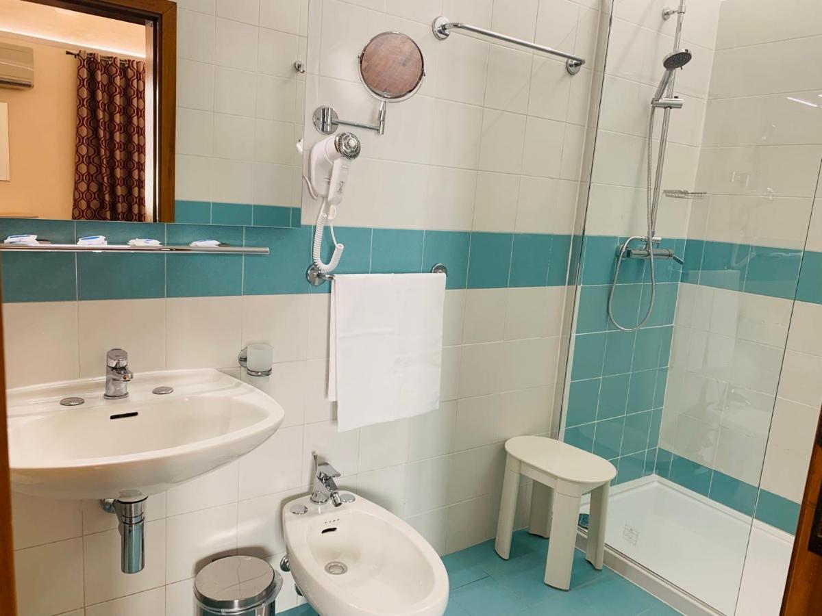 Piccolo Hotel Con Access Ztl !!! Nel Centro Storico Di Firenze !!! Zewnętrze zdjęcie