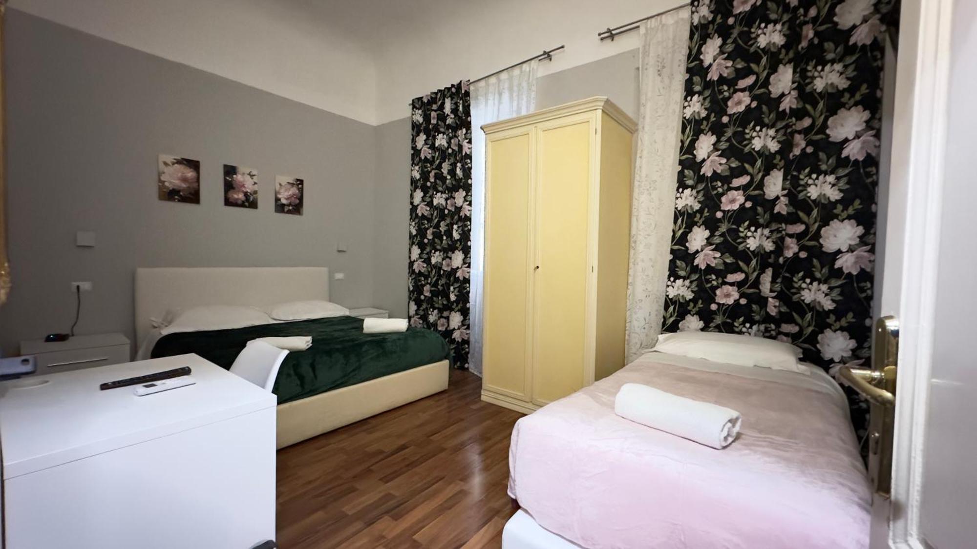Piccolo Hotel Con Access Ztl !!! Nel Centro Storico Di Firenze !!! Zewnętrze zdjęcie